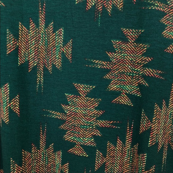 LuLaRoe-Irma- Green with Aztec pattern Long Top - Picture 3 of 8